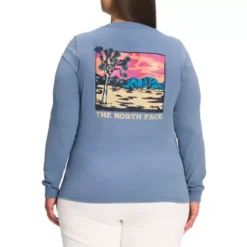 Women's The North Face Plus Graphic Injection Long Sleeve T-Shirt