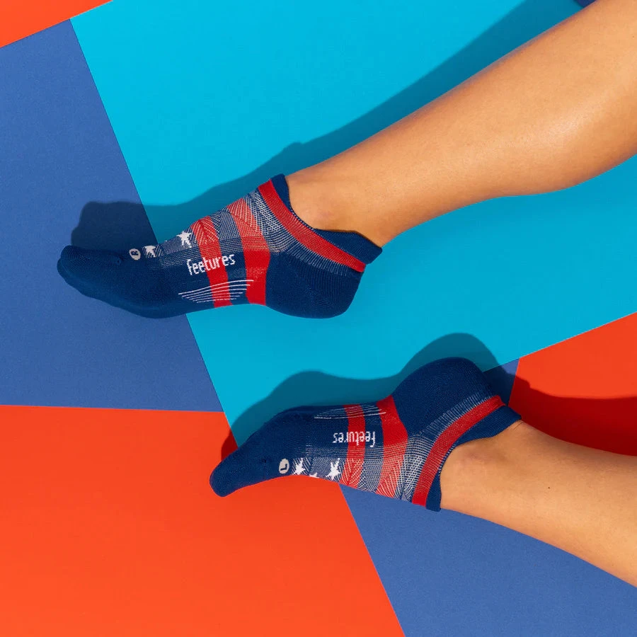 Feetures Elite Light Cushion No Show Tab - Limited Edition (2022 USA) 6 Feetures Elite Light Cushion No Show Tab - Limited Edition (2022 USA) - Image 4